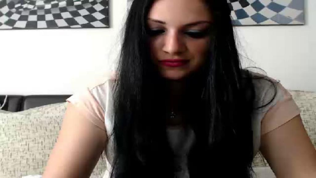 Erotic_Camy [2017-05-04 08:01:08]