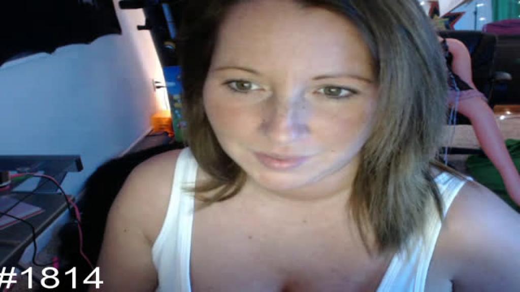 FamousJayde [2016-12-05 07:45:44]