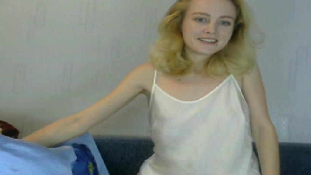 blueyesblonde