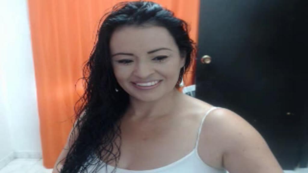 WomanLovely [2017-05-06 20:06:29]