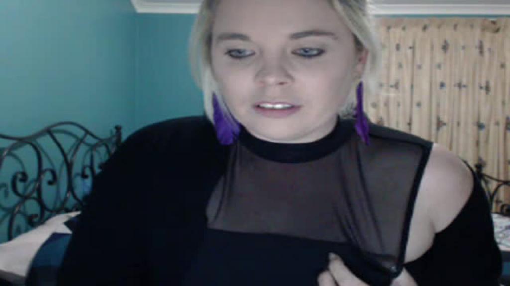 ellaamore