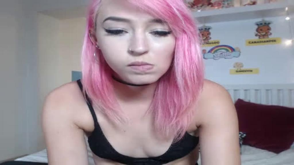 ChloeSkittle_ MyFreeCams [2017-08-27 14:06:14]