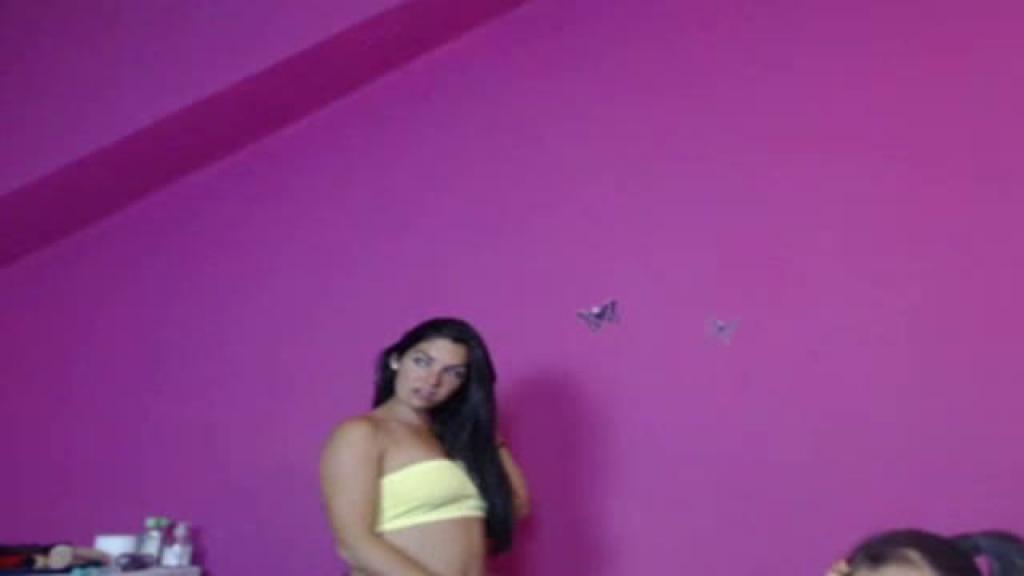 PinkyAndCarmen [2017-06-21 20:51:55]