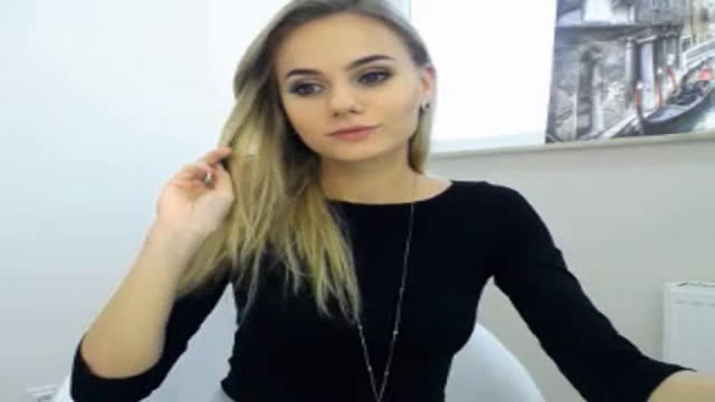 Awesome4u_ MyFreeCams [2017-08-29 12:00:39]