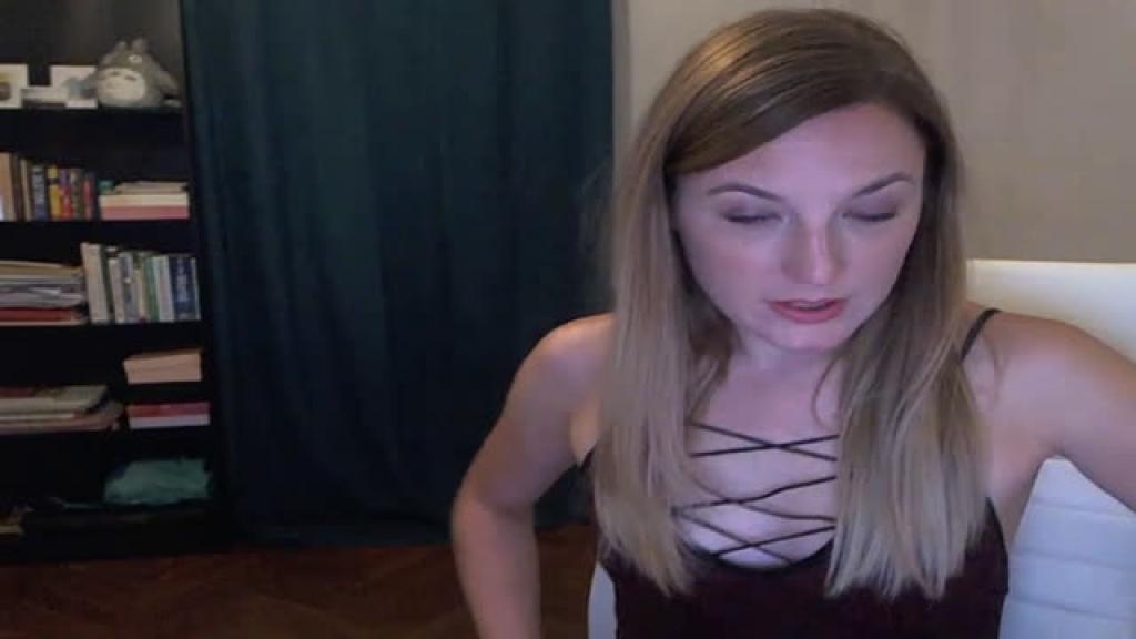 MissHanna_ MyFreeCams [2017-09-05 17:55:29]
