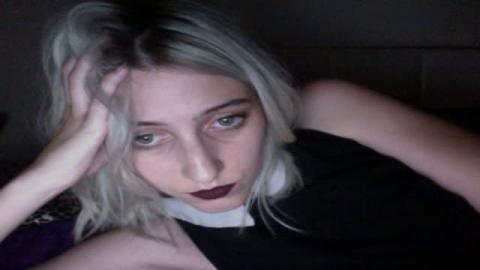 PerkyHolly  [2016-10-24 23:18:56]