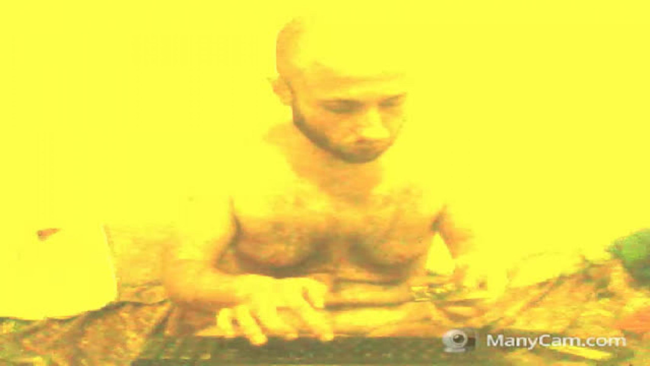 west_boy_x2 Cam4 2016-11-11 17:00:55