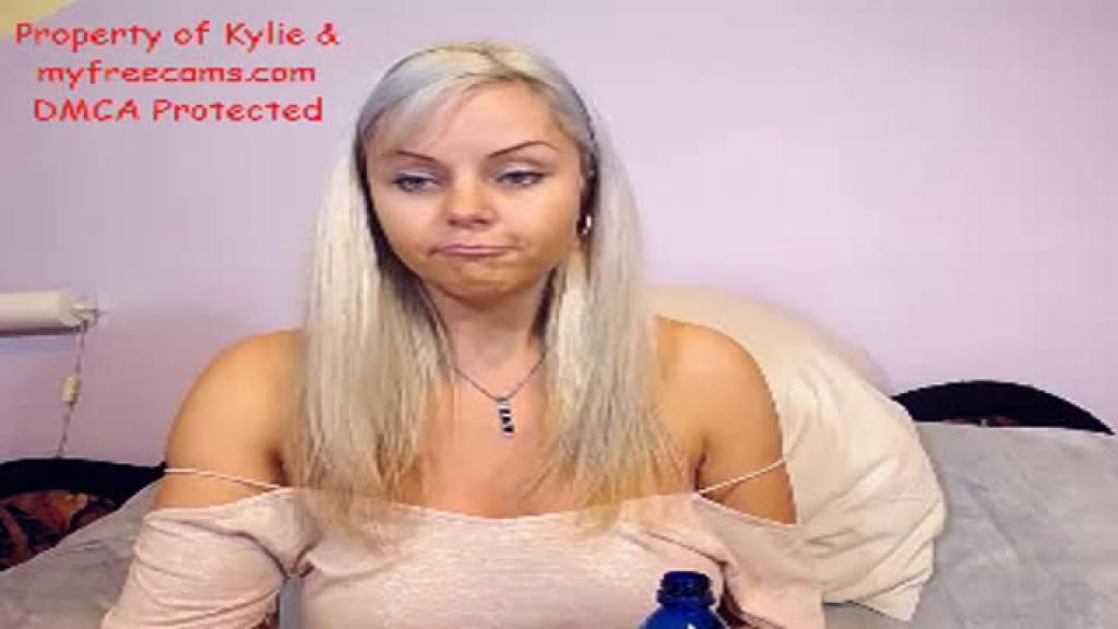 BlondeKylie [2017-05-13 21:46:06]