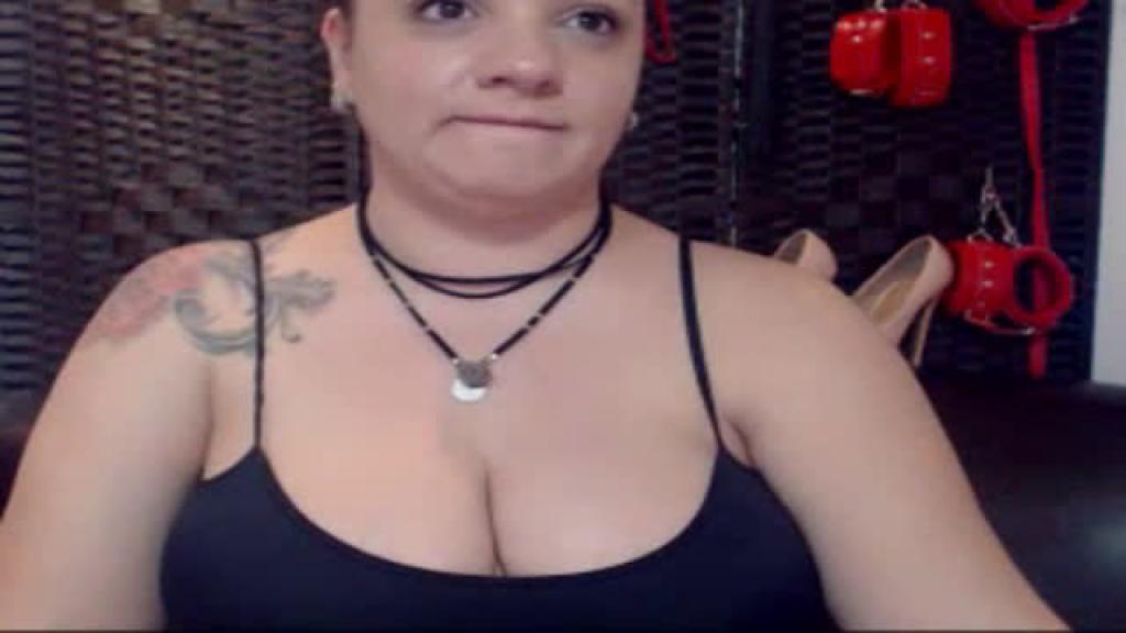 HottMommyBBW [2017-05-07 19:15:39]