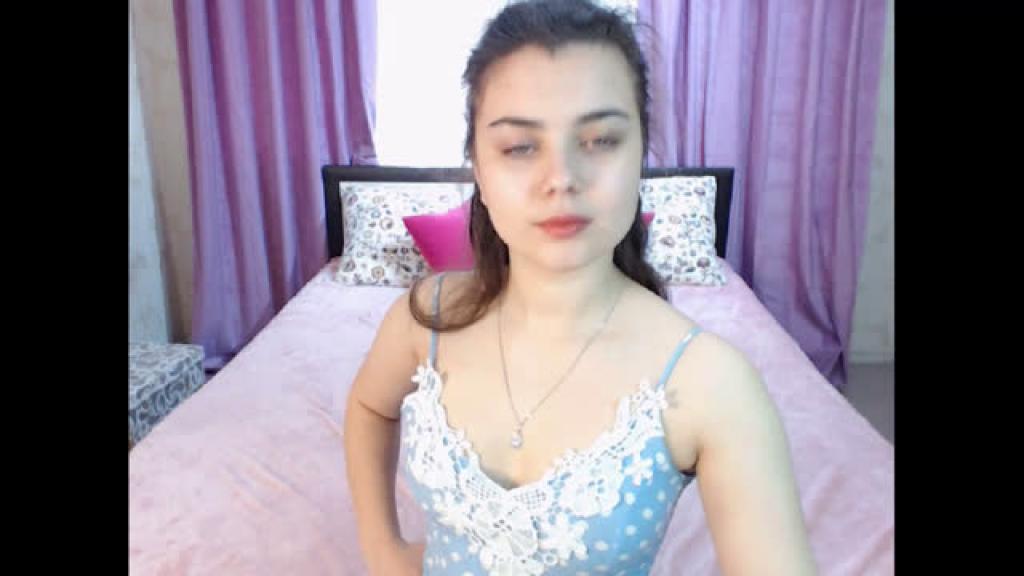 lola18small
