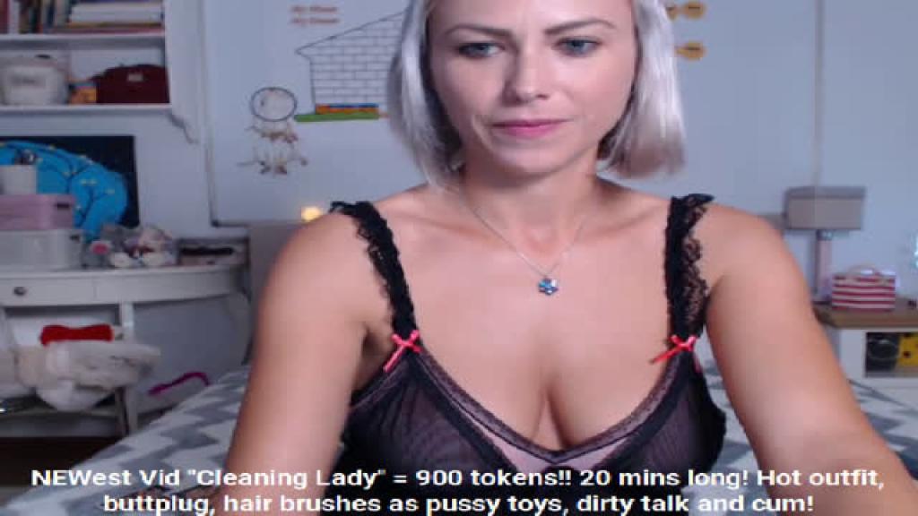 Ami_White MyFreeCams [2017-08-23 21:42:22]
