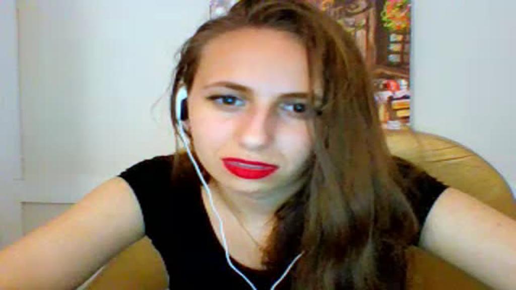 Red_Lipss [2018-05-13 02:30:27]