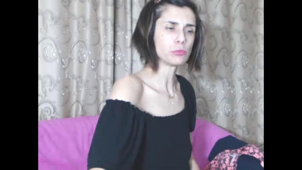 Foxxyanne [2017-02-23 16:00:41]