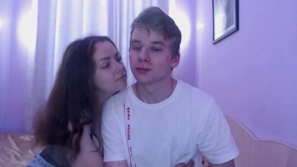tyler_and__fiona [2019-07-26 10:25:29]