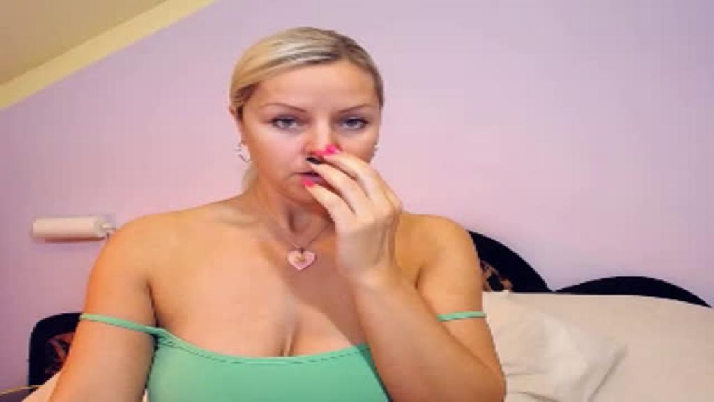 BlondeKylie [2016-10-18 16:50:44]