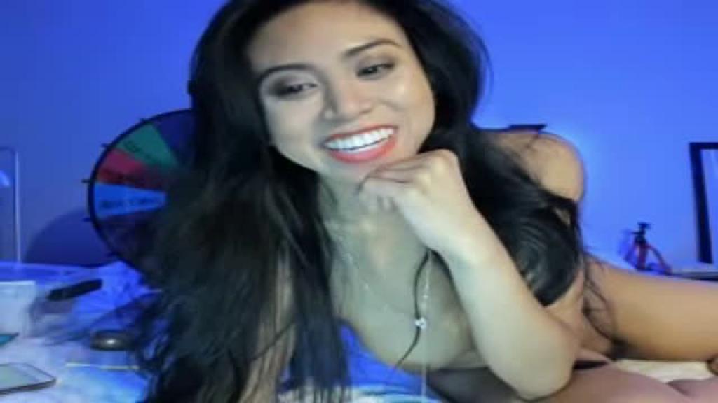 EmberSnow MyFreeCams [2017-09-02 10:32:06]