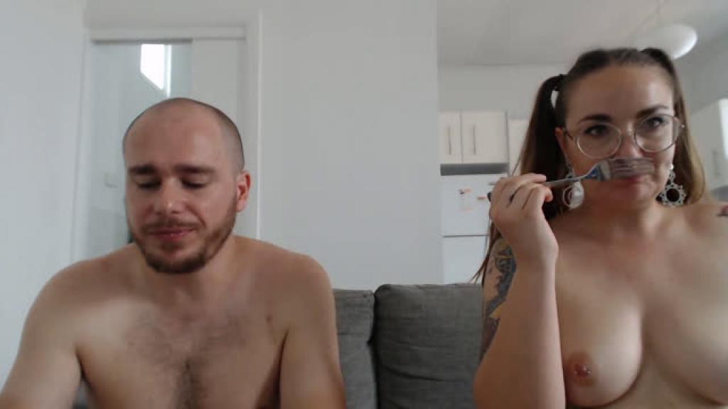 _kinkyfrenchies_ [2020-01-05 02:55:53]