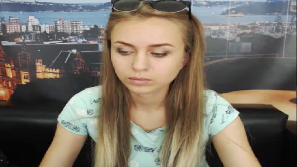 KiraNiceee MyFreeCams [2017-09-07 03:20:41]