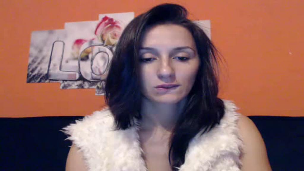 girlhot26 [2016-10-17 01:00:27]