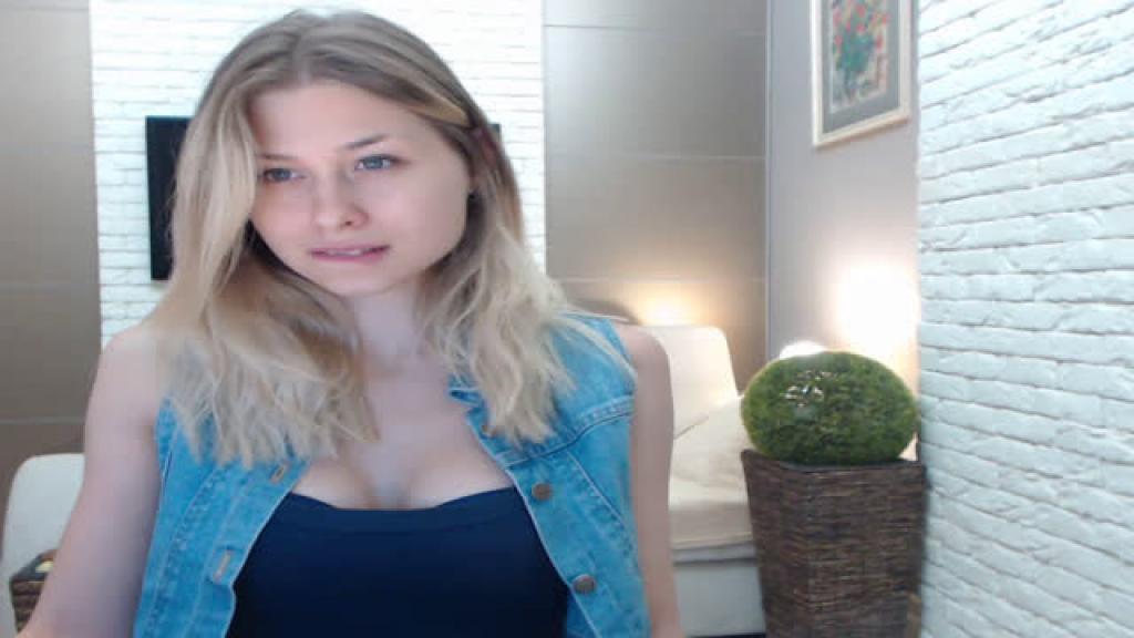 AimieLia [2016-10-15 20:02:56]