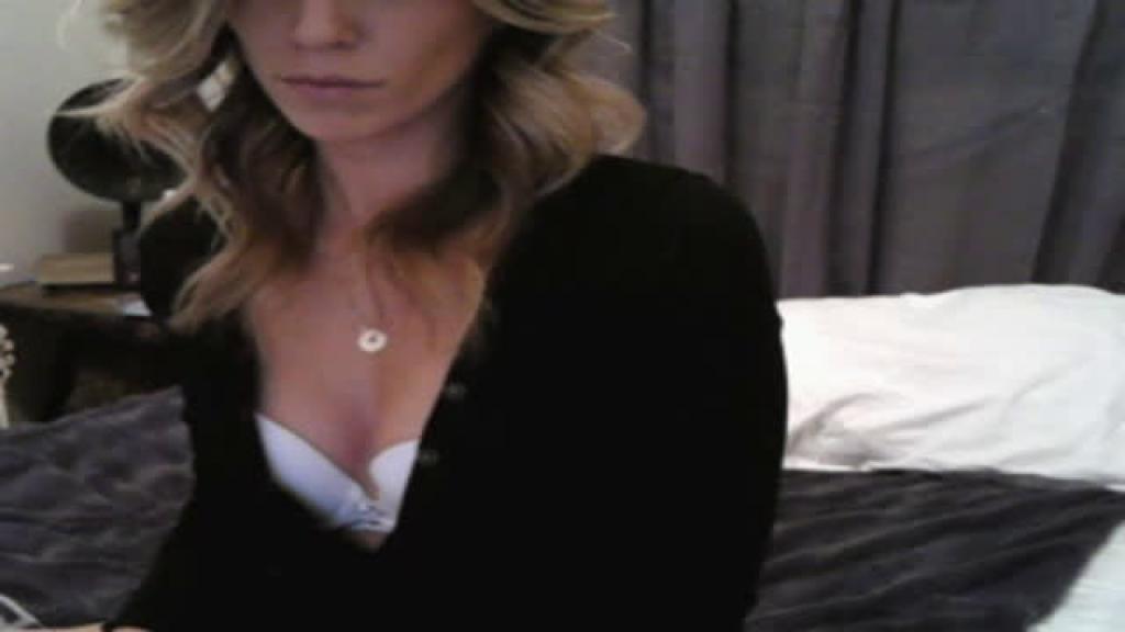Ari_xo [2016-10-12 08:25:15]