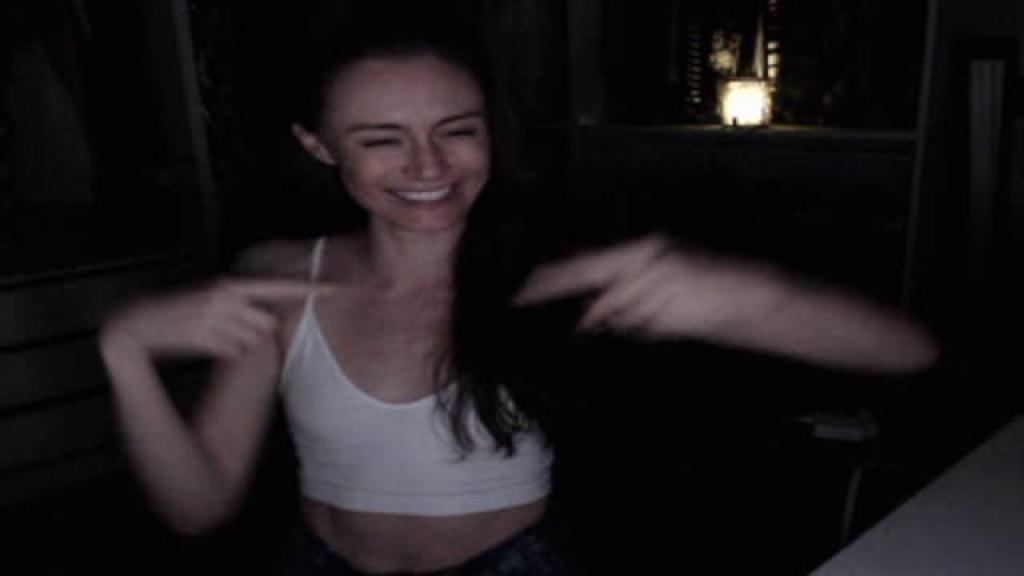 nakedcrtwhls