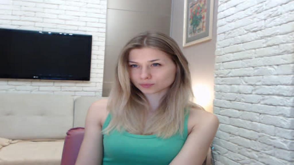 AimieLia [2016-12-18 21:00:27]