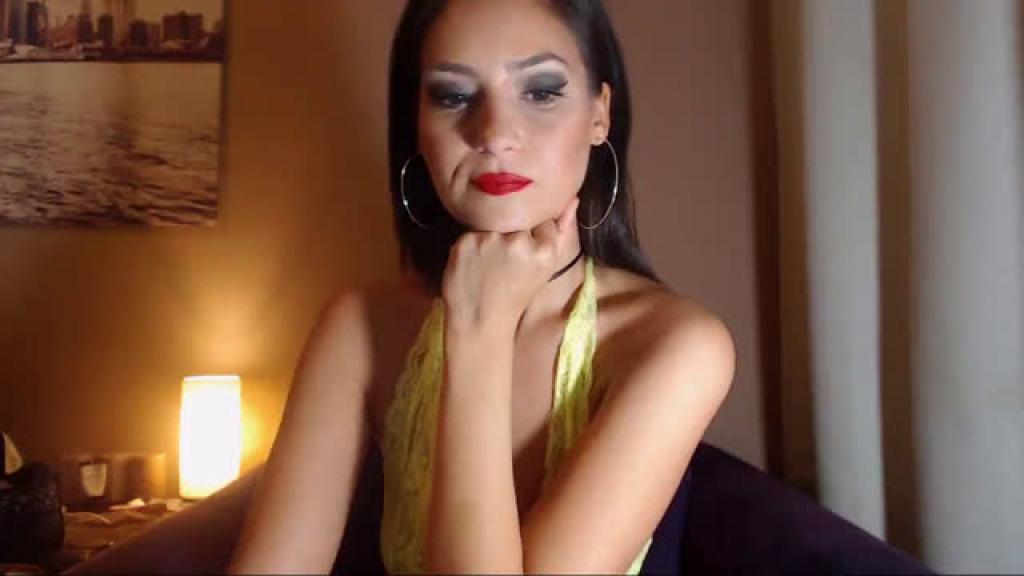 xx1HotBrunette [2017-07-14 03:28:53]