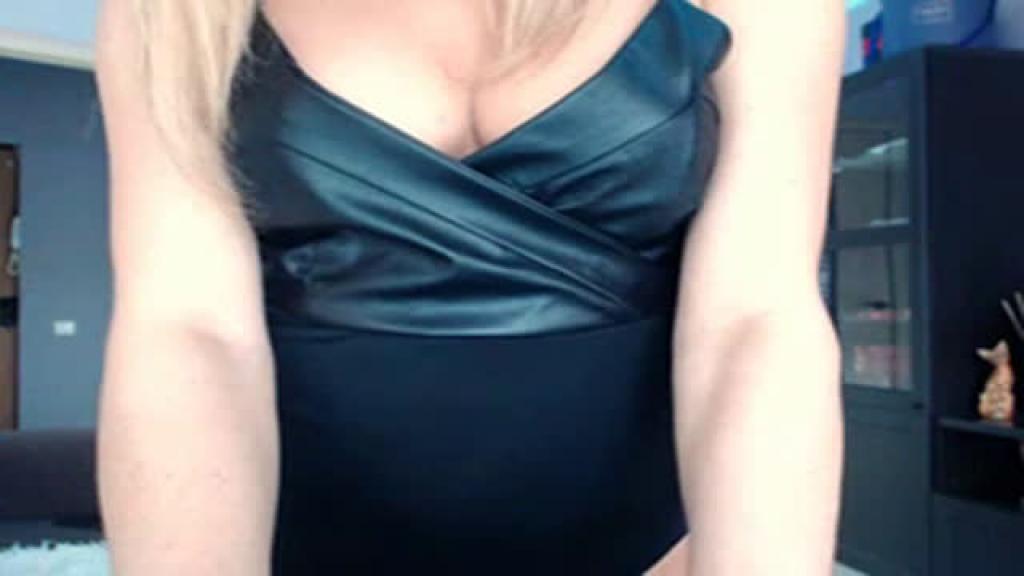 kissablegf_ MyFreeCams [2017-09-10 07:56:27]