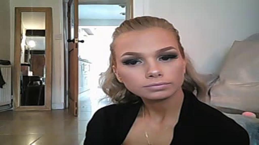 Lily_Essex MyFreeCams [2017-09-04 13:30:25]