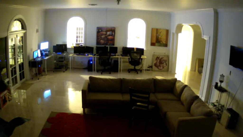 Exercise Room [2017-01-08 00:40:42]
