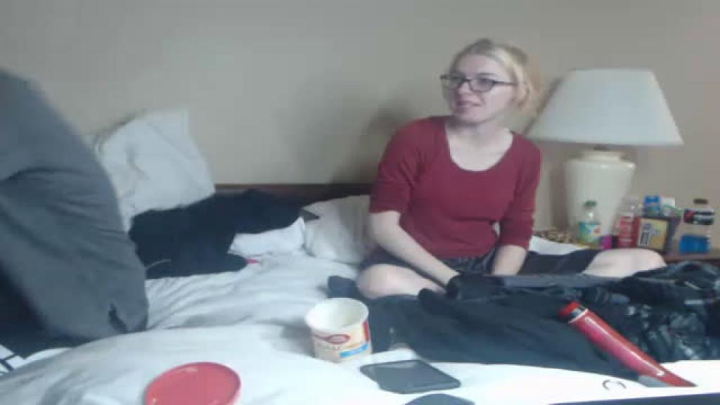 piercednpink420 [2018-04-16 12:15:14]