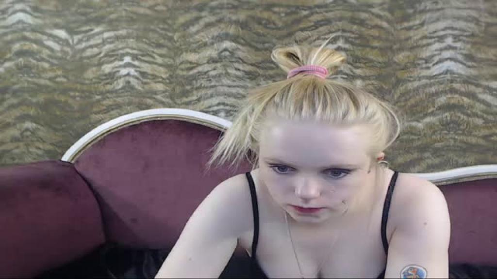 emma_diazz
