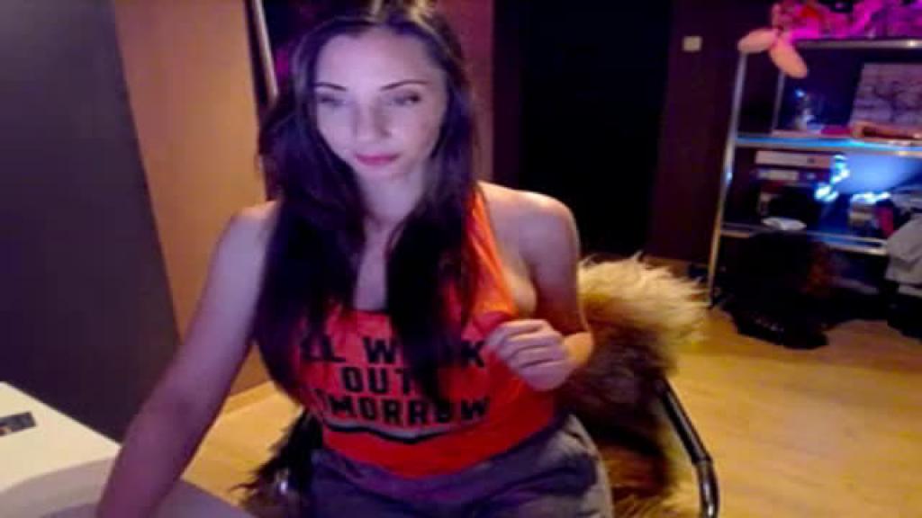 AnyaFox [2017-05-04 05:00:40]