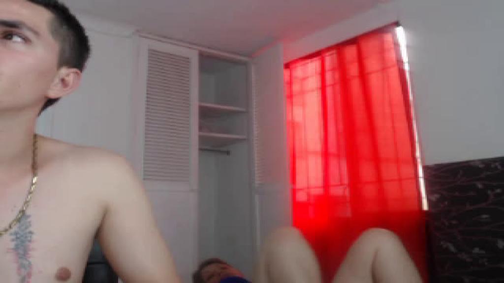 bestcouple52 [2017-06-22 22:25:37]