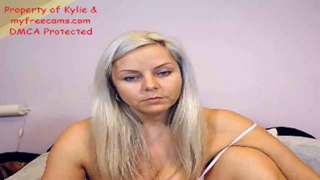 BlondeKylie [2017-05-15 20:40:44]