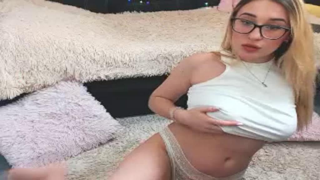AdrianaBlare [2018-05-13 21:20:37]