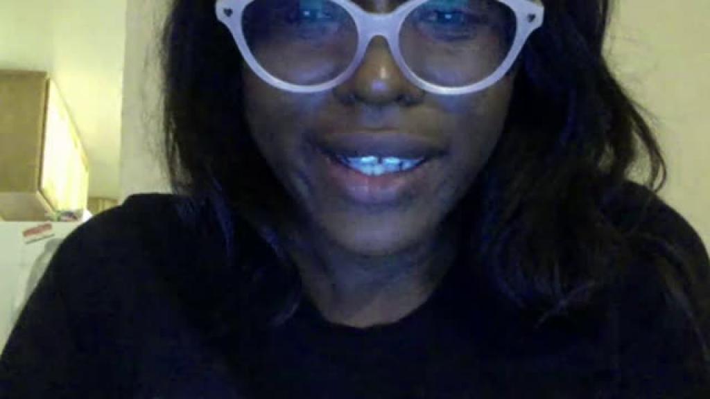 Lailawoods [2016-11-29 05:15:43]