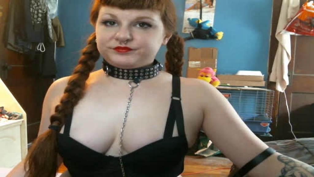 red_lil_bunny