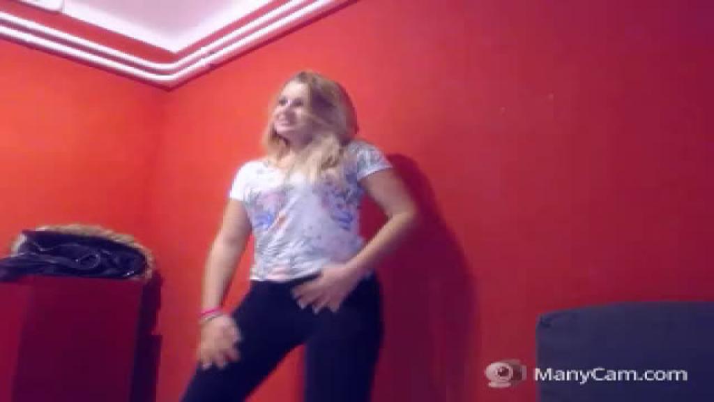blondyemily18