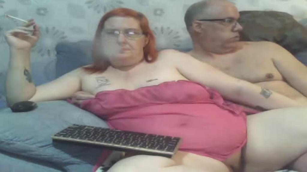 couple4fun1974 [2020-02-06 00:25:44]