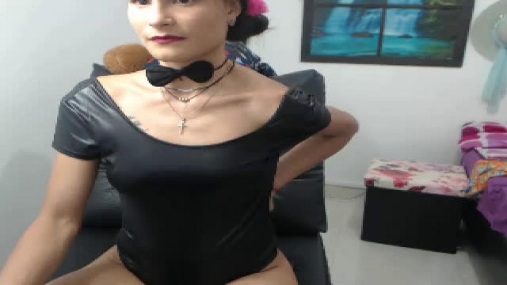 KittenLola [2017-05-09 03:46:44]