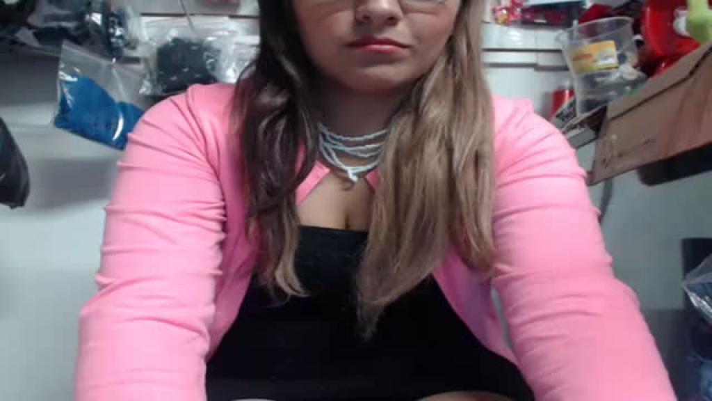 kittylushhot [2017-05-30 15:45:57]