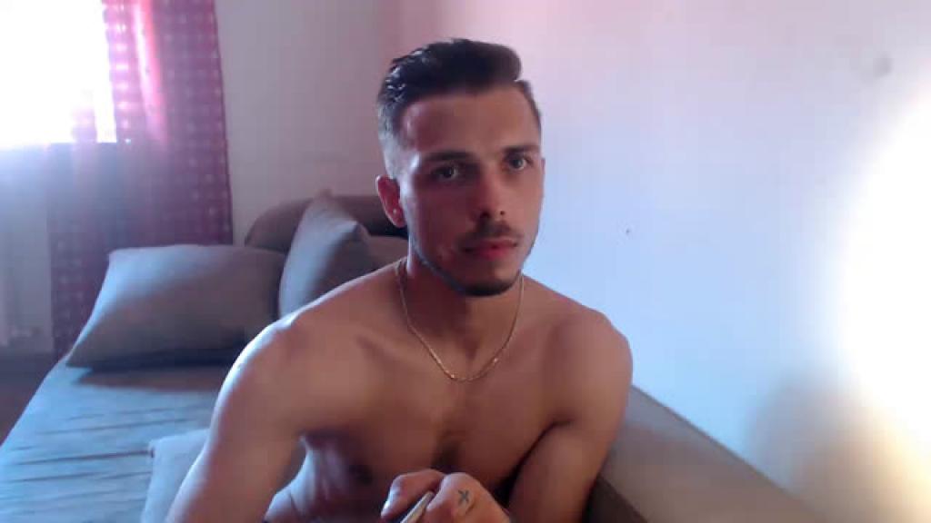 gold3nboy98 [2018-08-17 11:40:32]