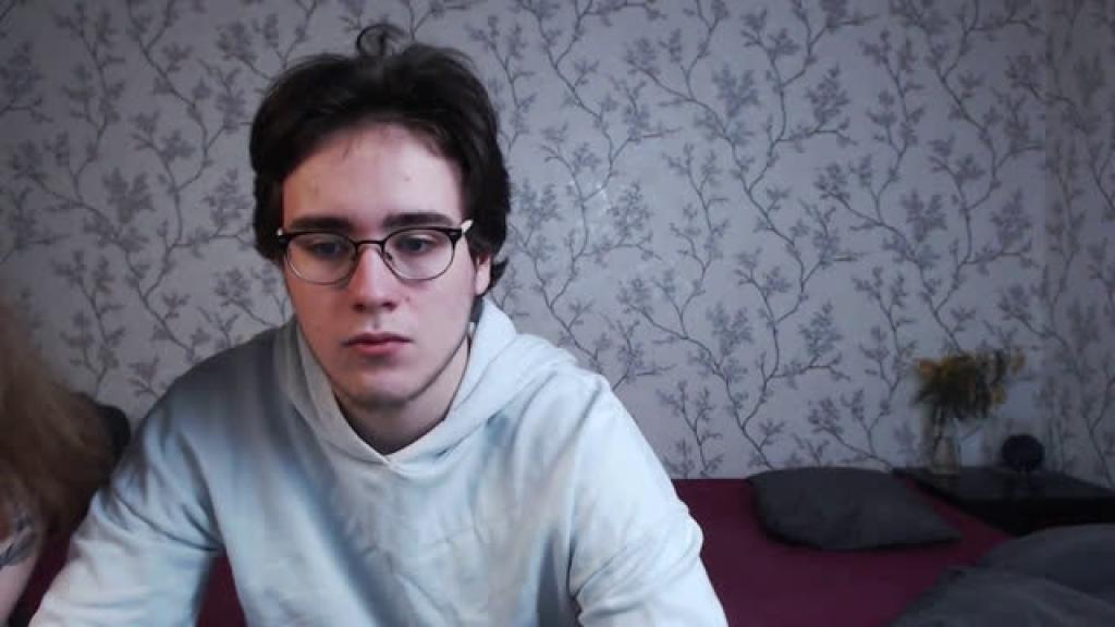 hard_show_couple [2018-03-24 19:00:14]