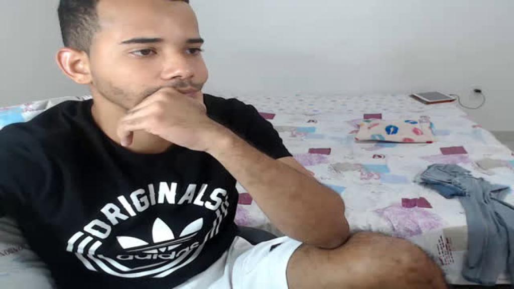 latincouple92 [2017-07-03 21:40:15]