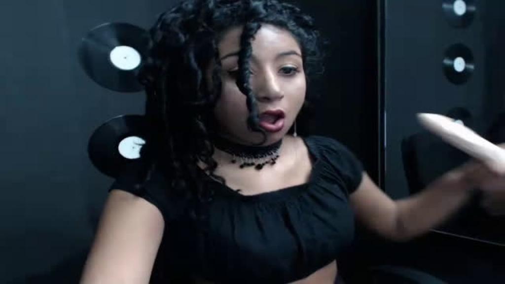 ebonyylove