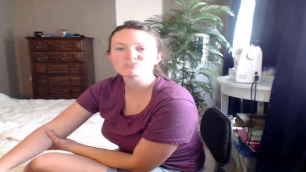ChatRoomGirl [2018-05-07 18:00:50]