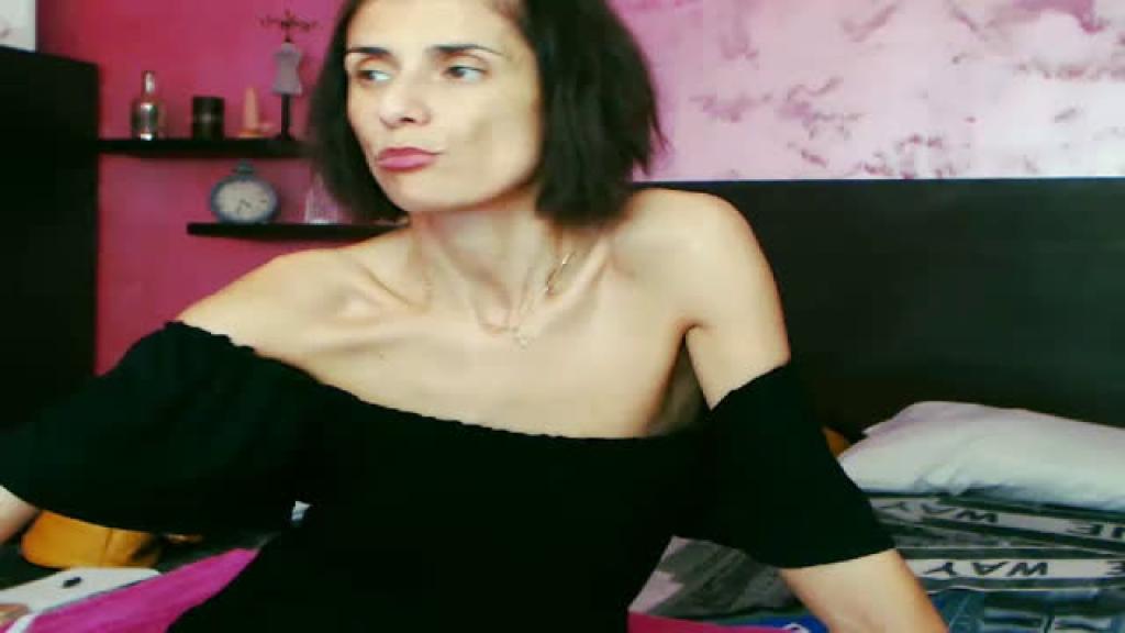 Foxxyanne [2016-12-12 14:31:07]