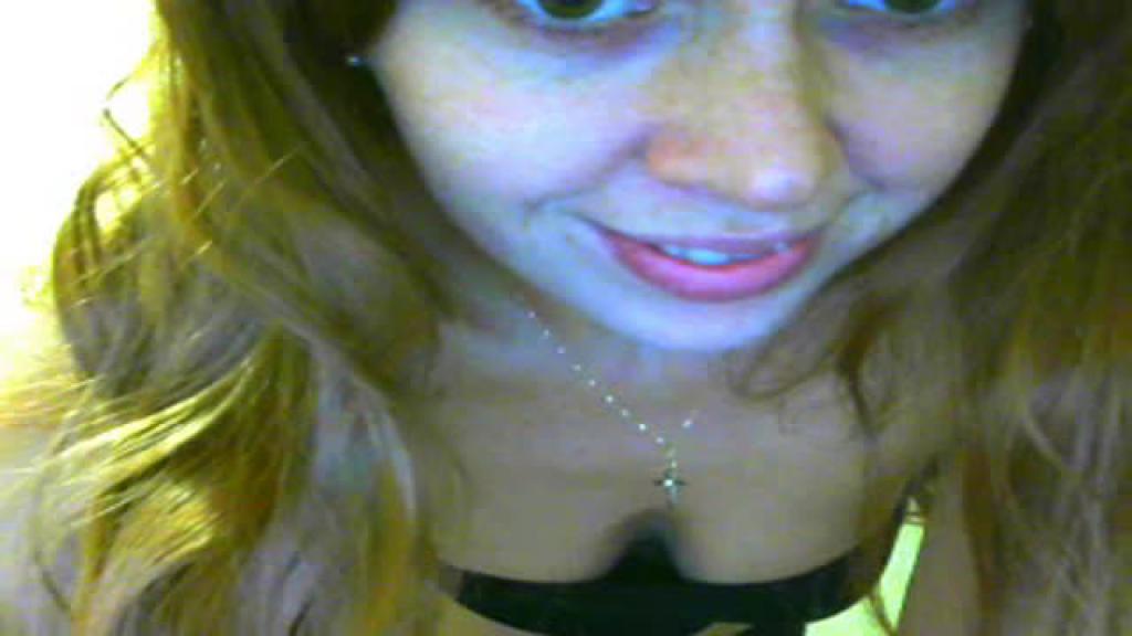 xxhotemilyxx